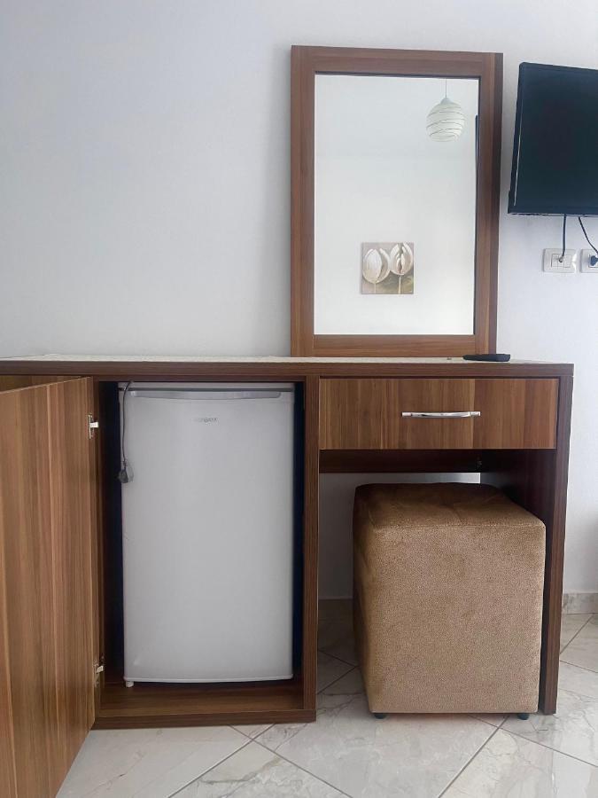 Kred Hotel 奥里库姆 外观 照片